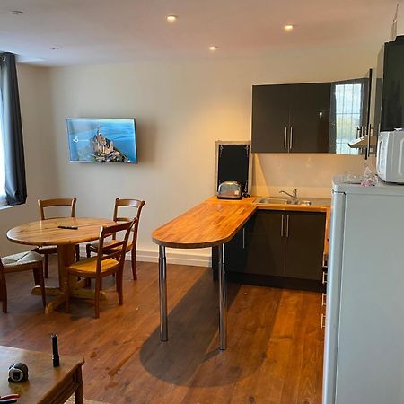 Chambres D'Hotes Autour De La Rose Honfleur Exteriör bild